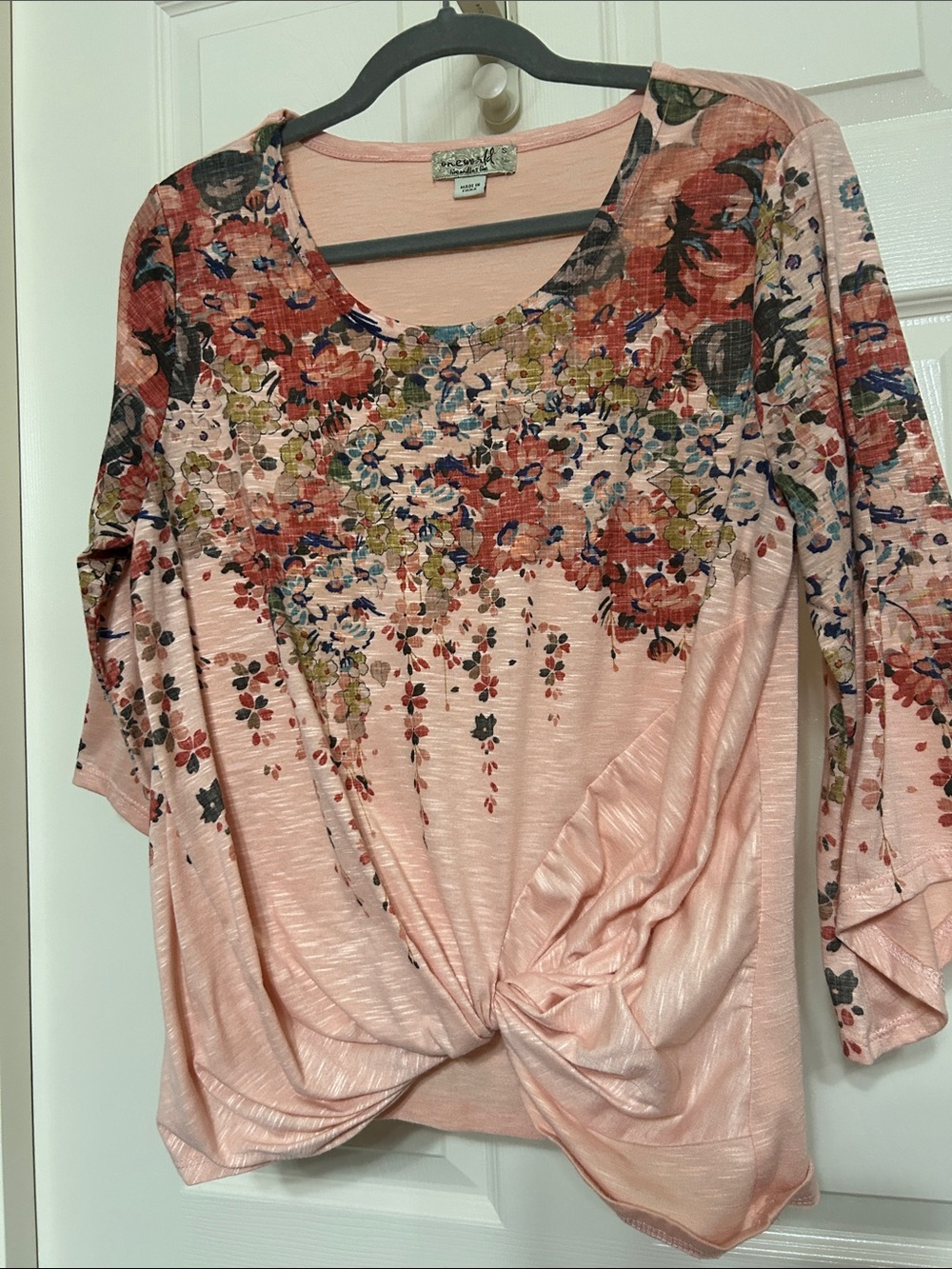 One World Twist-Front Floral Top Coral Blue Olive Flare Sleeves Pretty Sm to Med
